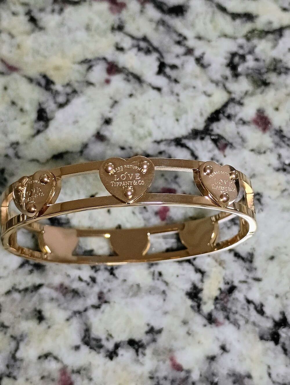 New LOVE Heart Bangle Bracelet in Rose Gold Tone